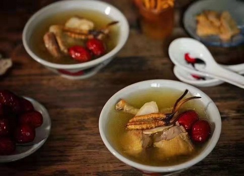 三類人不能吃冬蟲夏草，你知道這個(gè)事嗎