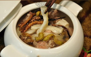 冬蟲(chóng)夏草這樣燉，營(yíng)養(yǎng)翻倍還不踩雷
